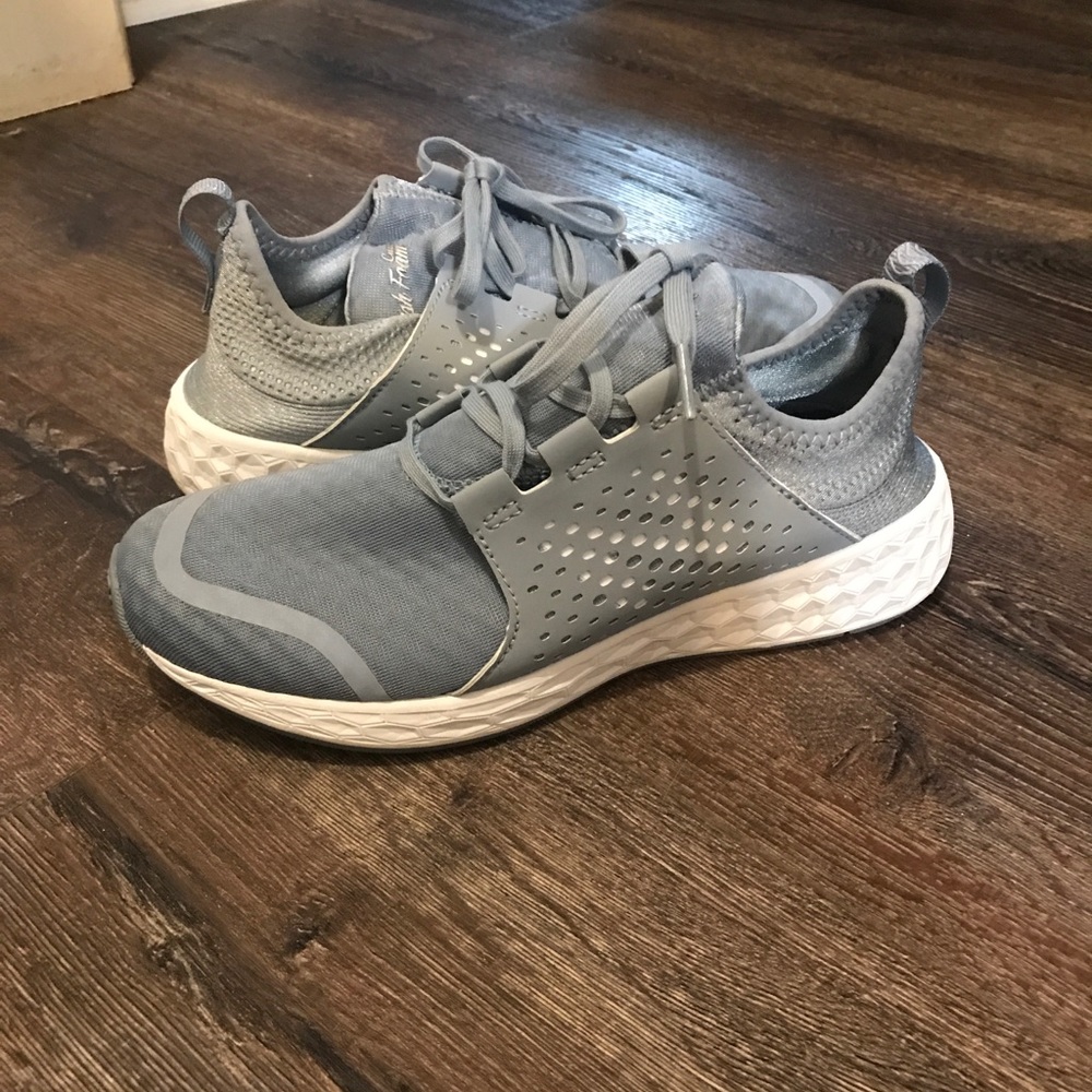 New Balance Cruz Tennis Shoes